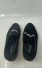 Load image into Gallery viewer, Amali Mens Black Velvet Lion Head Piece Slip-On Loafer Shoes Size 11
