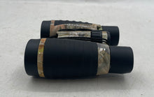 Load image into Gallery viewer, Camouflage Field View Optics Hunting Binoculars With Neck Strap In Case