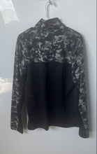 Load image into Gallery viewer, The North Face Mens Black Gray Camouflage Long Sleeve Activewear Top Size Small