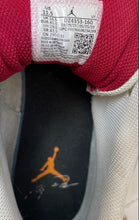 Load image into Gallery viewer, Nike Mens Air Jordan Max Aura 5 DZ4353-160 White Red Sneaker Shoes Size 11.5