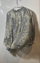 Load image into Gallery viewer, Zara Womens Multicolor Snake Print Long Sleeve V-Neck Pullover Blouse Top Sz XS
