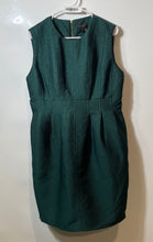 Load image into Gallery viewer, Donna Karan Womens Green Sleeveless Round Neck Pleated Sheath Dress Size 12