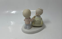 Load image into Gallery viewer, 1991 Precious Moments 525979 Going Home Decorative Figurine By Samuel J. Butcher