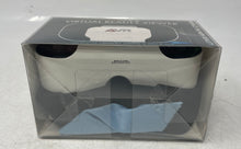 Load image into Gallery viewer, AVR VR Viewer Compatible With Smartphone 3IN Screens Or Smaller Not Tested