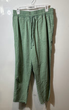 Load image into Gallery viewer, Zara Womens Green Raw Hem Front Pockets Drawstring Waist Ankle Pants Size Medium