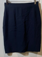 Load image into Gallery viewer, Authentic Valentino Womens Black Straight & Pencil Skirt Size 40/6
