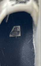 Load image into Gallery viewer, Nike Boys Air Force 1 Low LV8 3 CJ4092-100 White Leather Sneakers Shoes Sz 3.5Y