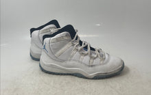 Load image into Gallery viewer, Nike Kids Air Jordan 11 378039-104 White Lace-Up Sneaker Shoes Size 3Y