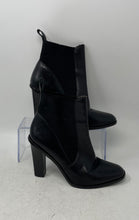 Load image into Gallery viewer, Via Spiga Womens Black Leather Almond Toe Ankle Chelsea Boots Size 6.5M