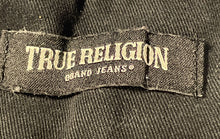 Load image into Gallery viewer, True Religion Mens Black Flat Front Belt Loops Button Cargo Shorts Size 32