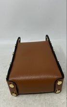 Load image into Gallery viewer, Womens Brown Vera Pelle Bottom Studs Vertical Bee Clasp Top Handle Handbag