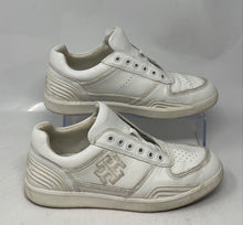 Load image into Gallery viewer, Authentic Tory Burch Womens Clover Court 152959 White Sneaker Shoes 7M No Laces