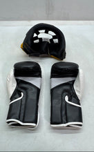 Load image into Gallery viewer, Pair Of 9Round Unisex Adults Black Padded Boxing Sporting Gloves Equipment