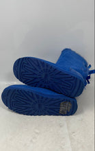 Load image into Gallery viewer, UGG Womens Bailey Bow Blue Suede Round Toe Pull-On Ankle Snow Boots Size 7