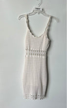 Load image into Gallery viewer, Guess Womens White Scoop Neck Sleeveless Short Mini Dress Size XS