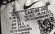 Load image into Gallery viewer, Nike Kids Blazer Mid 77 DA4086-002 Black Lace-Up Basketball Shoes Size 4Y