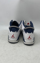 Load image into Gallery viewer, Nike Kids Air Jordan 6 Retro 384665-164 White Blue Lace-Up Sneaker Shoes Size 6Y