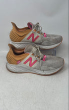 Load image into Gallery viewer, New Balance Womens Fresh Foam Roav WROAVNV White Pink Orange Sneaker Shoes Sz 9D