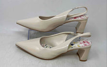 Load image into Gallery viewer, Catherine Malandrino Womens White Pointed Toe Slip-On Slingback Heels Size 10