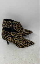 Load image into Gallery viewer, Vi & Vi Milano Womens Brown Black Animal Print Stiletto Heel Ankle Booties Sz 37