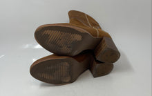 Load image into Gallery viewer, UGG Womens Annie Brown Leather Round Toe Block Heel Side Zip Ankle Bootie Size 8