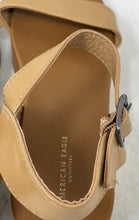 Load image into Gallery viewer, American Eagle Outfitters Womens Brown Open Toe Platform Sandals Size 7