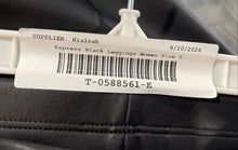 Load image into Gallery viewer, Express Womens Black Stretch Pull-On Cropped Leggings Size Small