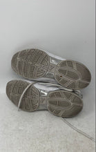 Load image into Gallery viewer, Puma Womens Riaze Prowl Mod Swirl 376021-01 White Low Top Sneakers Shoes Sz 5.5