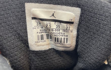 Load image into Gallery viewer, Nike Boys Air Jordan 12 510816-006 Black Lace-Up Mid Top Sneakers Shoes Size 3Y