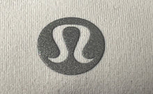 Load image into Gallery viewer, Lululemon Womens Taupe Sleeveless Collarless Crew Neck Cropped Tank Top Size 6