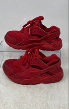 Load image into Gallery viewer, Nike Unisex Kids Air Huarache Run 704949-600 Red Low Top Running Shoes Sz 10.5C