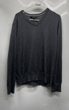 Load image into Gallery viewer, Banana Republic Mens Gray Heather Long Sleeve V-Neck Pullover Sweater Size M