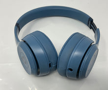 Load image into Gallery viewer, Beats By Dr. Dre Solo 4 Headphones w/ AUX Cable USB Charger And Black Case NCL