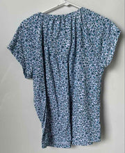 Load image into Gallery viewer, Ann Taylor Womens Blue Floral Print Short Sleeve Pullover Blouse Top Size L