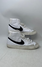Load image into Gallery viewer, Nike Mens Blazer Mid 77 Vintage BQ6806-100 White Black Sneaker Shoes Size 11