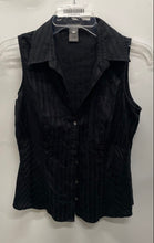 Load image into Gallery viewer, Ann Taylor Womens Black Cotton Collared Sleeveless Button Blouse Top Size 6P