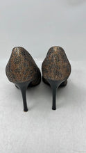 Load image into Gallery viewer, Guess Womens Gold Silver Sparkly Slip-On Stiletto Pointed Toe Pump Heels Sz 6.5M
