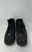 Load image into Gallery viewer, Nike Boys Air Jordan True Flight 343795-017 Black Gold Sneakers Sz 4.5Y No Soles