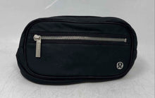 Load image into Gallery viewer, Lululemon Womens Wunderlust Black Zipper Adjustable Fanny Pack Bag