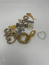 Load image into Gallery viewer, Women's "Retro Style Series" Gold Tone/Silver Tone Brooches (13 Pcs)