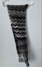 Load image into Gallery viewer, New York & Company Womens Black White Chevron Print Silk Rectangle Scarf