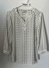 Load image into Gallery viewer, Van Heusen Womens White Black Printed Long Sleeve Blouse Top Size Small
