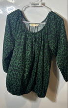 Load image into Gallery viewer, Michael Kors Womens Green Leopard Print 3/4 Sleeve Square Neck Blouse Top Size M