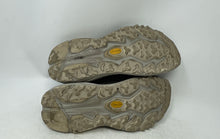 Load image into Gallery viewer, Hoka One One Mens Speedgoat 6 1147791 BKSTR Black Gray Sneaker Shoes Size 10D