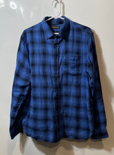 Load image into Gallery viewer, Banana Republic Mens Blue Black Standard Fit Button-Up Shirt Size Medium
