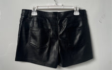 Load image into Gallery viewer, MNG Mango Womens Black Flat Front Pockets Casual Chino Shorts Size 6