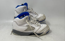 Load image into Gallery viewer, Nike Kids Air Jordan 5 Retro 440889-140 White Blue Sneaker Shoes Size 1.5Y