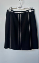 Load image into Gallery viewer, Ann Taylor Womens Black White Trim Side-Zip Knee-Length A-Line Skirt Size 4P