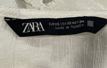 Load image into Gallery viewer, Zara Womens White Short Flutter Sleeve Surplice Neck Cropped Blouse Top Size XS