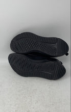 Load image into Gallery viewer, Nike Kids Cosmic Runner HM4402-001 Black Lace-Up Sneaker Shoes Size 4.5Y